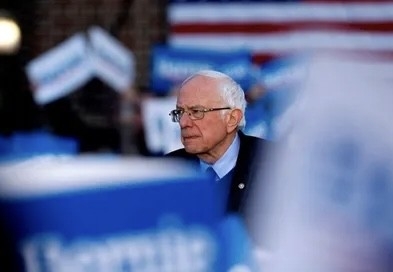 سيناتور أمريكي: ما يحدث بغزة تطهير عرقي وجريمة حرب