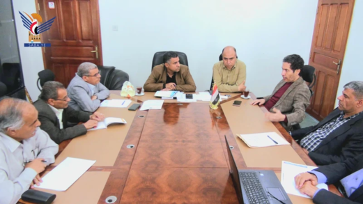 اجتماع بوزارة الكهرباء يناقش إجراءات توليد الطاقة الكهربائية بنظام "البوت"