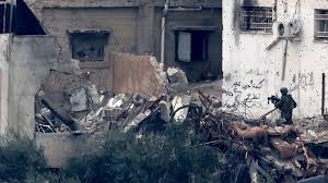 العدو الصهيوني يفجر منزلاً في مخيم جنين ويقتحم باقة الحطب شرق قلقيلية