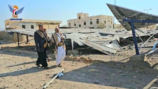 الجوف.. بادر وحيدر يطلًعان على الأضرار بمحطة توليد الكهرباء جراء العدوان الصهيوني