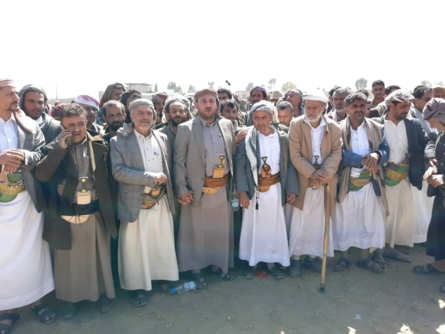 وقفة مسلحة لأبناء بني الحارث وفاء للشهداء وتأكيدا على الجهوزية لمواجهة الأعداء