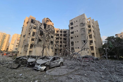 بئر السبع تحت الأنقاض..