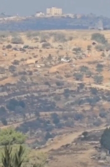 مستوطنون يتجمعون في بلدة سلواد شرق رام الله .. وآخرون يحرقون مركبتين ببلدة عطارة شمال رام الله