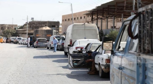 العدو الصهيوني يشدد إجراءاته العسكرية على حاجز بيت فوريك