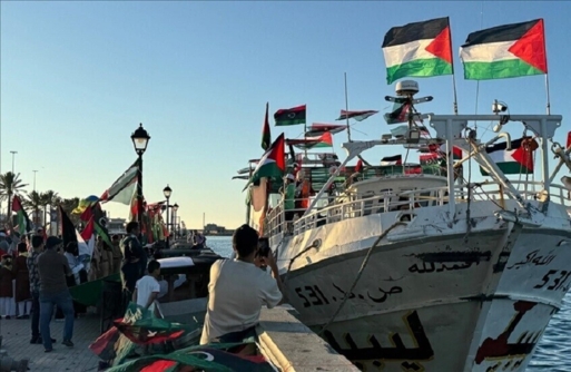  حركة فتح الانتفاضة تحمّل العدو الصهيوني كامل المسؤولية عن حياة أفراد أسطول الصمود