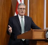 ستارمر يصف تهديدات ترامب بفرض رسوم جمركية بسبب جرينلاند بالـ"خاطئة"