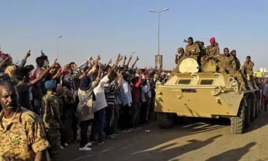 الجيش السوداني يستعيد أحياء بالخرطوم 