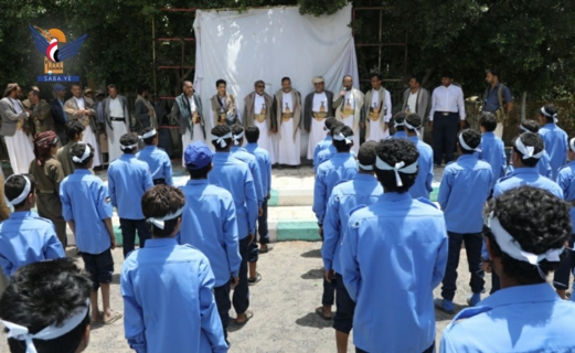 محمد علي الحوثي ومحافظ صعدة يتفقدان أنشطة المخيم الصيفي لطلاب الثانوية بصعدة