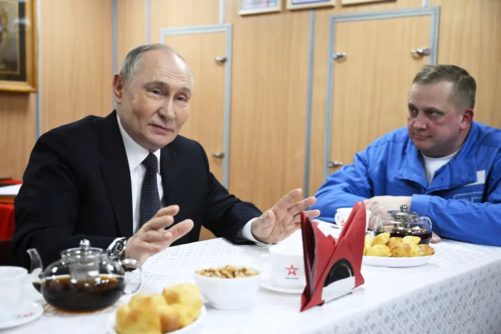 بوتين يقترح وضع أوكرانيا تحت إدارة مؤقتة برعاية الامم المتحدة وشركاء روسيا