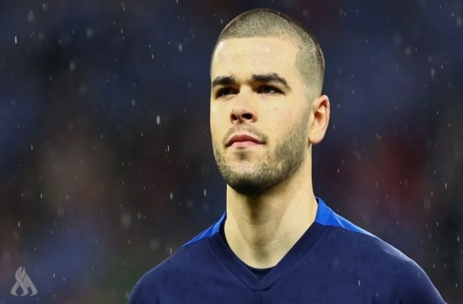 باريس سان جيرمان يعلن التعاقد رسميا مع الحارس لوكاس شوفالييه 