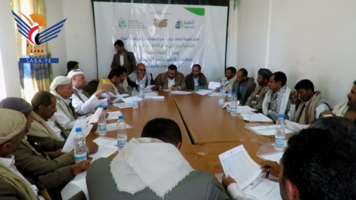 تدشّين مشروع توزيع الحقيبة المدرسية لأبناء الشهداء والمفقودين بعمران