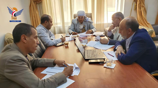 اجتماع لجنة إعداد الخطة الشاملة لتطوير وتوطين صناعة وتجارة الذهب في اليمن