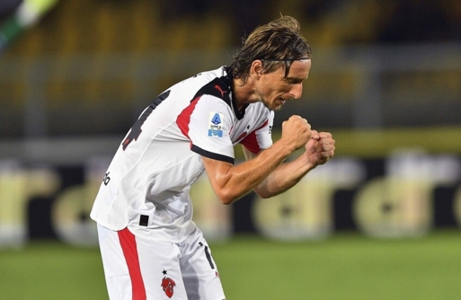 ميلان يتغلب ليتشي في الدوري الإيطالي