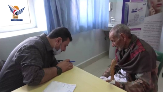   إقامة مخيم للأمراض الجلدية بمستشفى الرجم الريفي بالمحويت