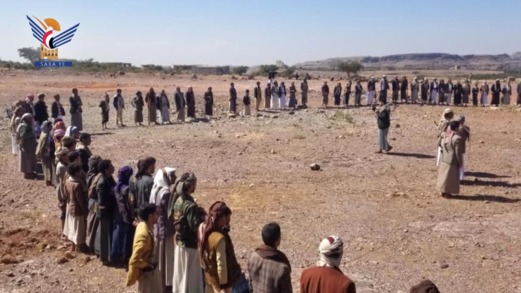 وقفة لأبناء بني الخياط مديرية الطويلة بالمحويت وفاءً للشهداء وتأكيداً على الثبات