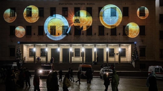 بلغاريا تدخل منطقة اليورو رسمياً وتودع الليف وسط تباين الآراء