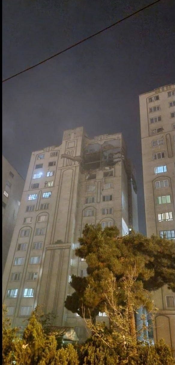 التلفزيون الإيراني: شهداء مدنيون بينهم طفل في العدوان الصهيوني على طهران