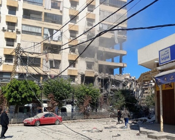 العدو الإسرائيلي يشن عدة غارات على مناطق متفرقة في لبنان