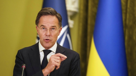 أمين عام الحلف: عضوية أوكرانيا في الناتو ليست قيد المناقشة