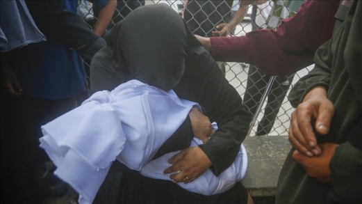 استشهاد 20 فلسطينياً وانتشال جثامين 132 آخرين في قطاع غزة منذ فجر اليوم