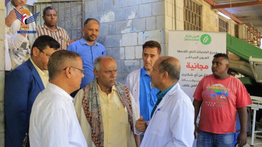 مستشفى 21 سبتمبر بالحديدة يدشن مخيم جراحي مجاني  