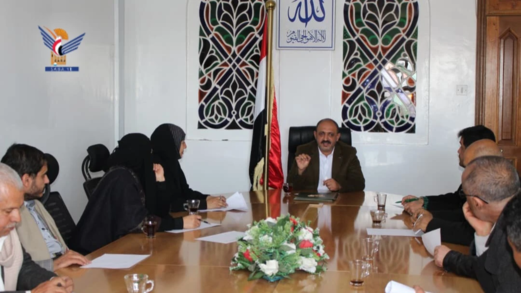 اجتماع برئاسة نائب وزير الشؤون الاجتماعية يناقش مستوى الأداء وتعزيز الخدمات الإنسانية