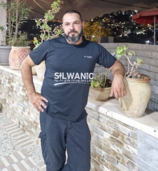 العدو الصهيوني يفرج عن أسير فلسطيني ويبعدها عن القدس 90 يوما