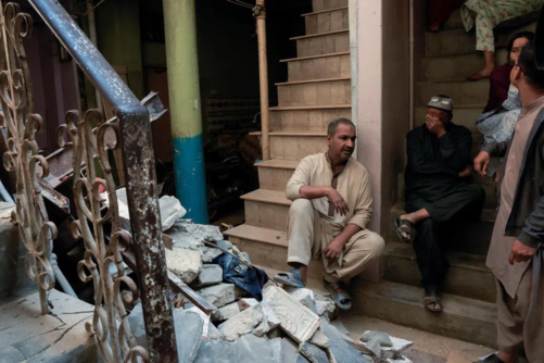  باكستان: مقتل 13 في انهيار مبنى في كراتشي بعد انفجار