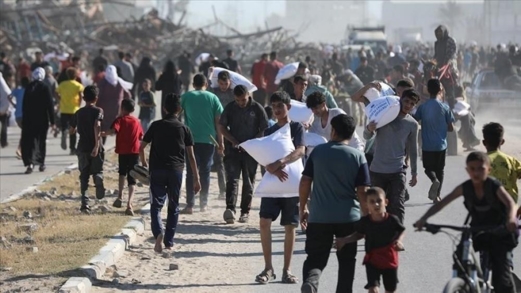 الأمم المتحدة: استشهاد 294 فلسطينيًا خلال محاولة الحصول على مساعدات بغزة منذ نهاية يونيو الأمم المتحدة: استشهاد 294 فلسطينيًا خلال محاولة الحصول على مساعدات بغزة منذ نهاية يونيو