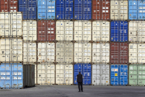 نحو 26 مليار دولار قيمة الصادرات غير النفطية الإيرانية خلال ستة أشهر نحو 26 مليار دولار قيمة الصادرات غير النفطية الإيرانية خلال ستة أشهر