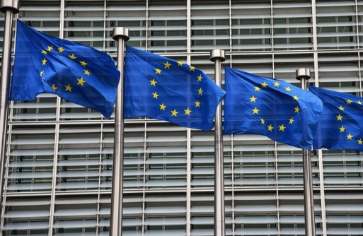  الاتحاد الأوروبي يدرس خفض مشترياته من الأسلحة الأمريكية 