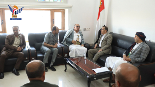 البخيتي ومهدي يناقشان أوجه التعاون بين وزارة الإعلام ومصلحة الضرائب والجمارك