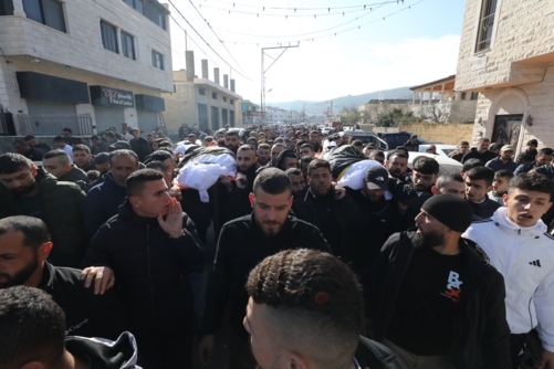 الفلسطينيون يشيعون جثماني شهيدي قباطية زكارنة وكميل 
