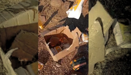 أهالي قرية بريف القنيطرة جنوبي سوريا يحرقون مساعدات "إسرائيلية"