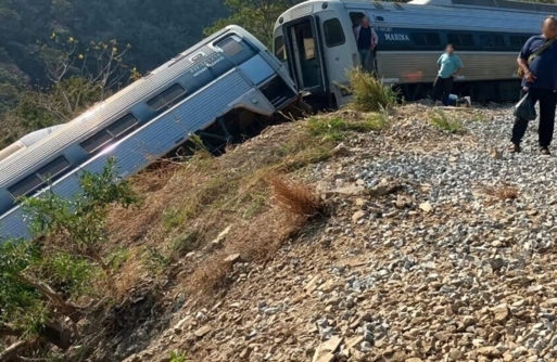 مصرع 13 شخصا على الأقل في حادث قطار بالمكسيك