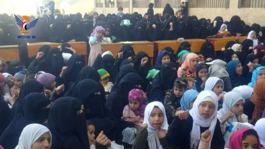صنعاء .. فعالية ووقفة نسائية في مناخة بالذكرى السنوية للشهيد