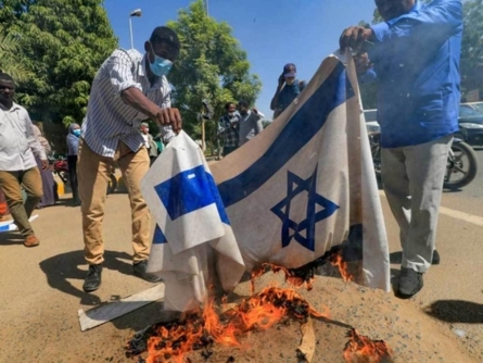 "تصاعد عزلتها".. مركز: الحرب على غزة تكشف هشاشة مكانة "إسرائيل" دوليًا