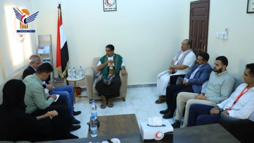 وكيل أول الحديدة يلتقي المدير الإقليمي للجنة الدولية للصليب الأحمر