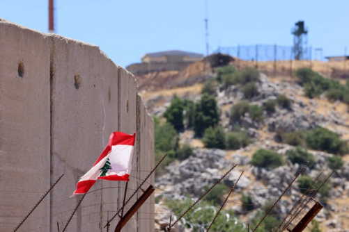 هل تربط "إسرائيل" انسحابها من لبنان بفرض التطبيع معها؟ 