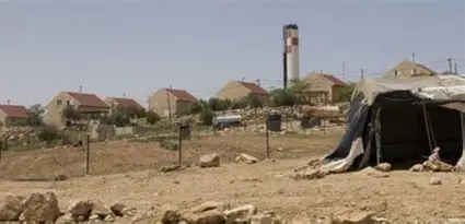 مستوطنون يقتحمون عدة مناطق في الضفة الغربية المحتلة