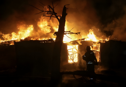 الجيش الأوكراني: هجوم روسي ليلي يتسبب في اندلاع حريق في كييف