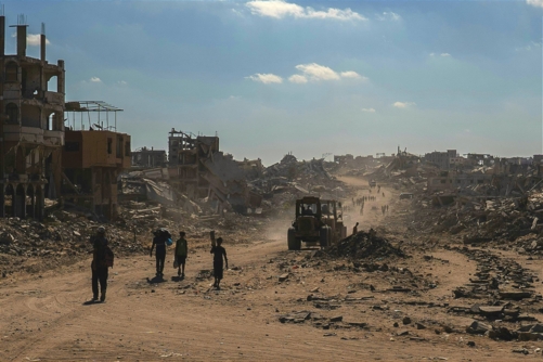 "الأغذية العالمي": نعمل على إصلاح الطرق في بيت لاهيا شمال غزة لإيصال المساعدات