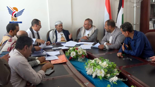 مناقشة الاستعدادات للعام الجامعي الجديد بجامعة عمران