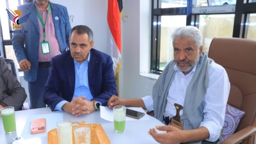 مناقشة جوانب التعاون بين وزارة النقل والأشغال وجامعة 21 سبتمبر