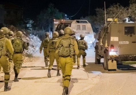 قوات العدو الصهيوني تقتحم مدينة البيرة وقرية كفر مالك