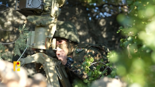 حزب الله يدك قاعدة "جبل نيريا" الصهيونية بعشرات الصواريخ والعدو يعترف