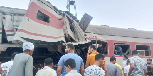 مقتل ثلاثة أشخاص وإصابة 40 بحادث تصادم قطارين في مصر
