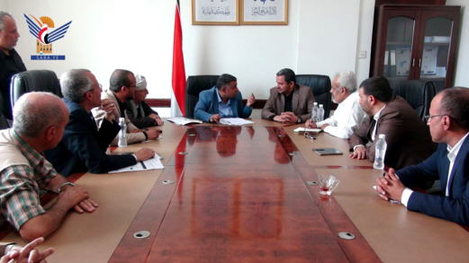 اجتماع بصنعاء يناقش جوانب التعاون بين وزارتي الكهرباء والمياه والصحة والبيئة