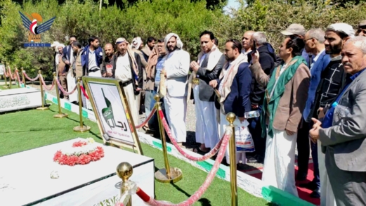 قيادة قطاع التخطيط تزور أضرحة الشهداء الصماد والرهوي والغماري