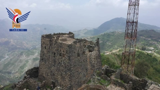 هيئة الآثار والمتاحف تتسلّم حصن قراضة التاريخي بمديرية نجرة في حجة